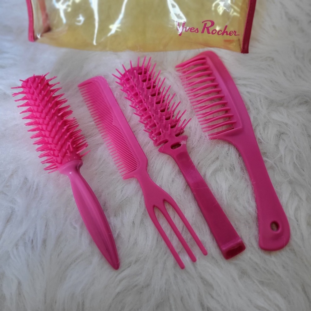 Yves Rochee Vintage 1970s Hair Styling Pick Comb Wet Brush Rake Bath Set Bag